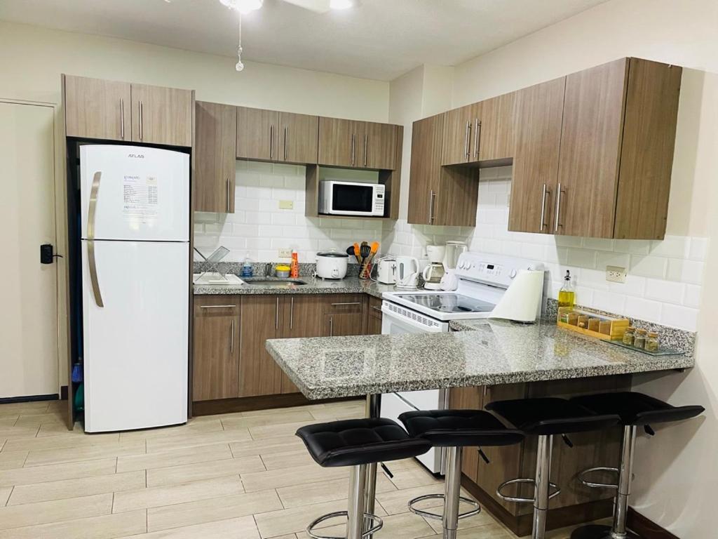 Apartamento Ganesha Liberia Daire Santa Ana  Dış mekan fotoğraf